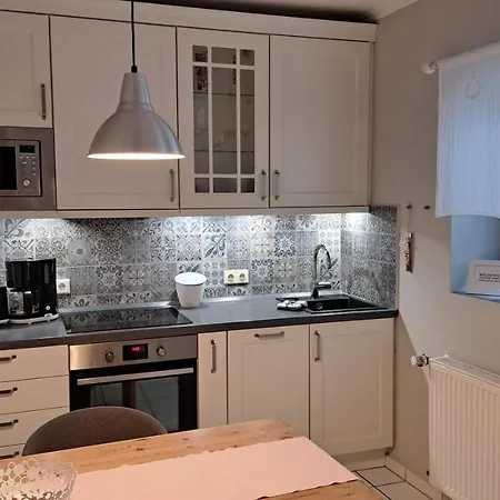 Small Stable - Charmantes Haeuschen Mitten In Appartement *