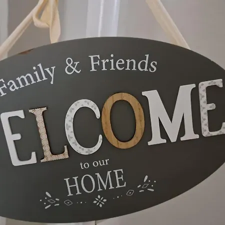 Small Stable - Charmantes Haeuschen Mitten In * Lemgo